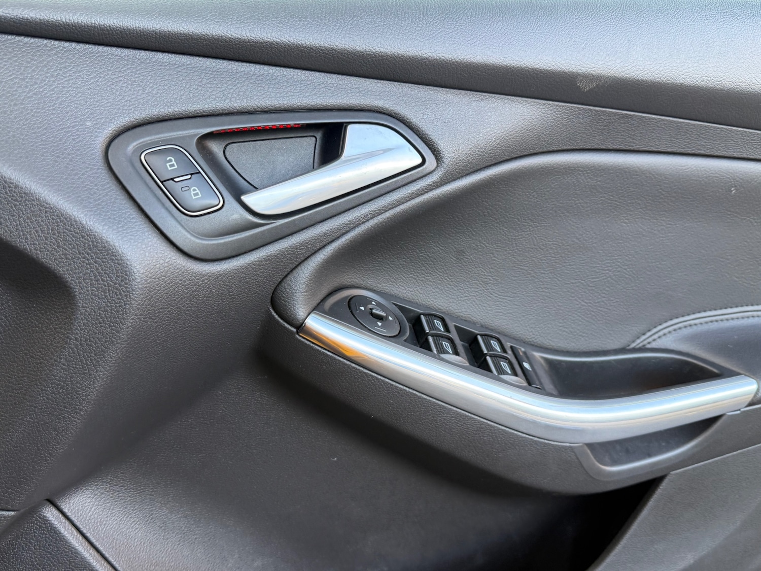 Used Ford Focus 2016 for sale - 77934615: Photo 28