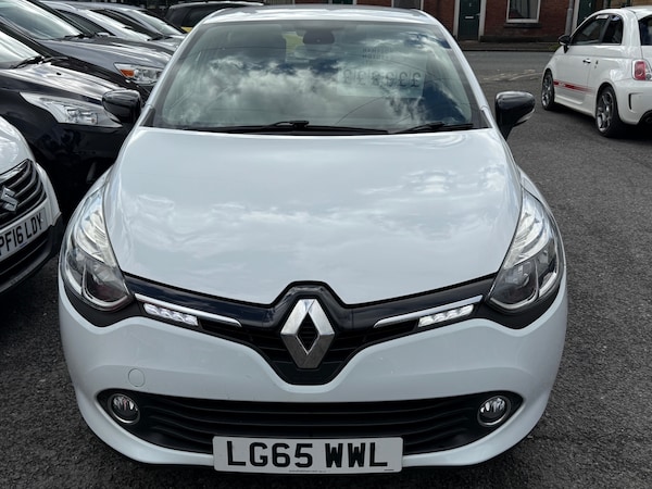 Used Renault Clio 2015 for sale - 75935994: Photo 11