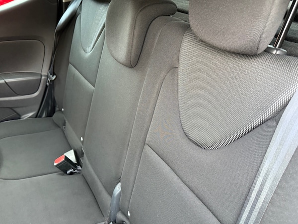 Used Renault Clio 2015 for sale - 75935994: Photo 34
