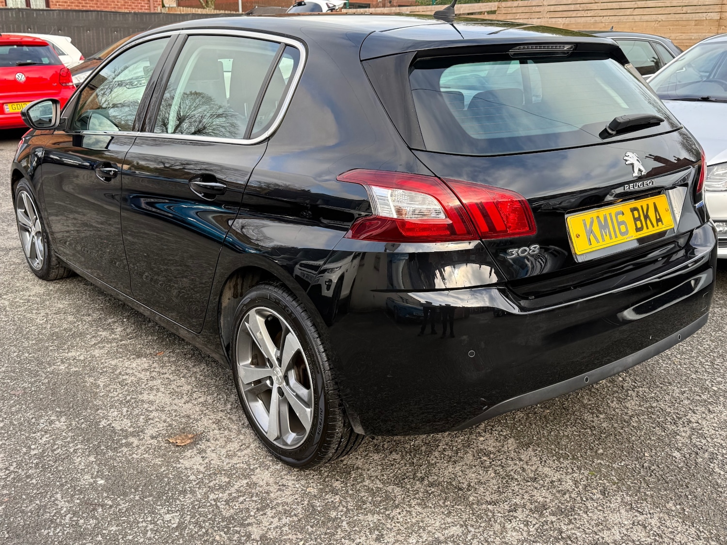 Used Peugeot 308 2016 for sale - 76491885: Photo 12