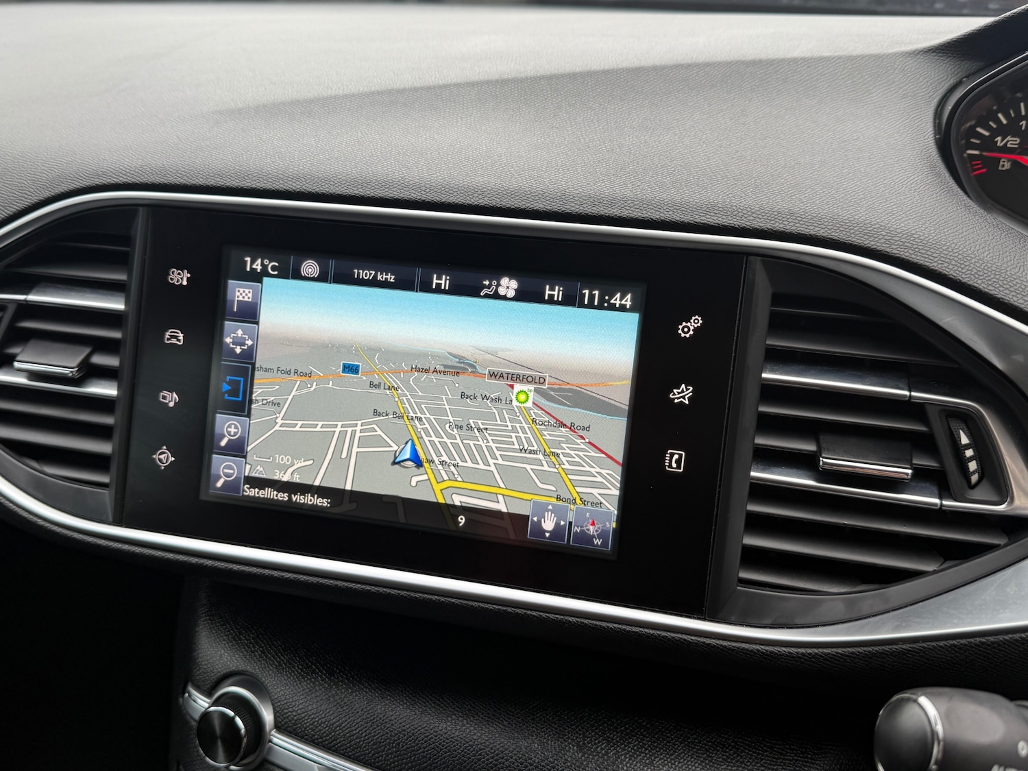 Used Peugeot 308 2016 for sale - 76491885: Photo 25