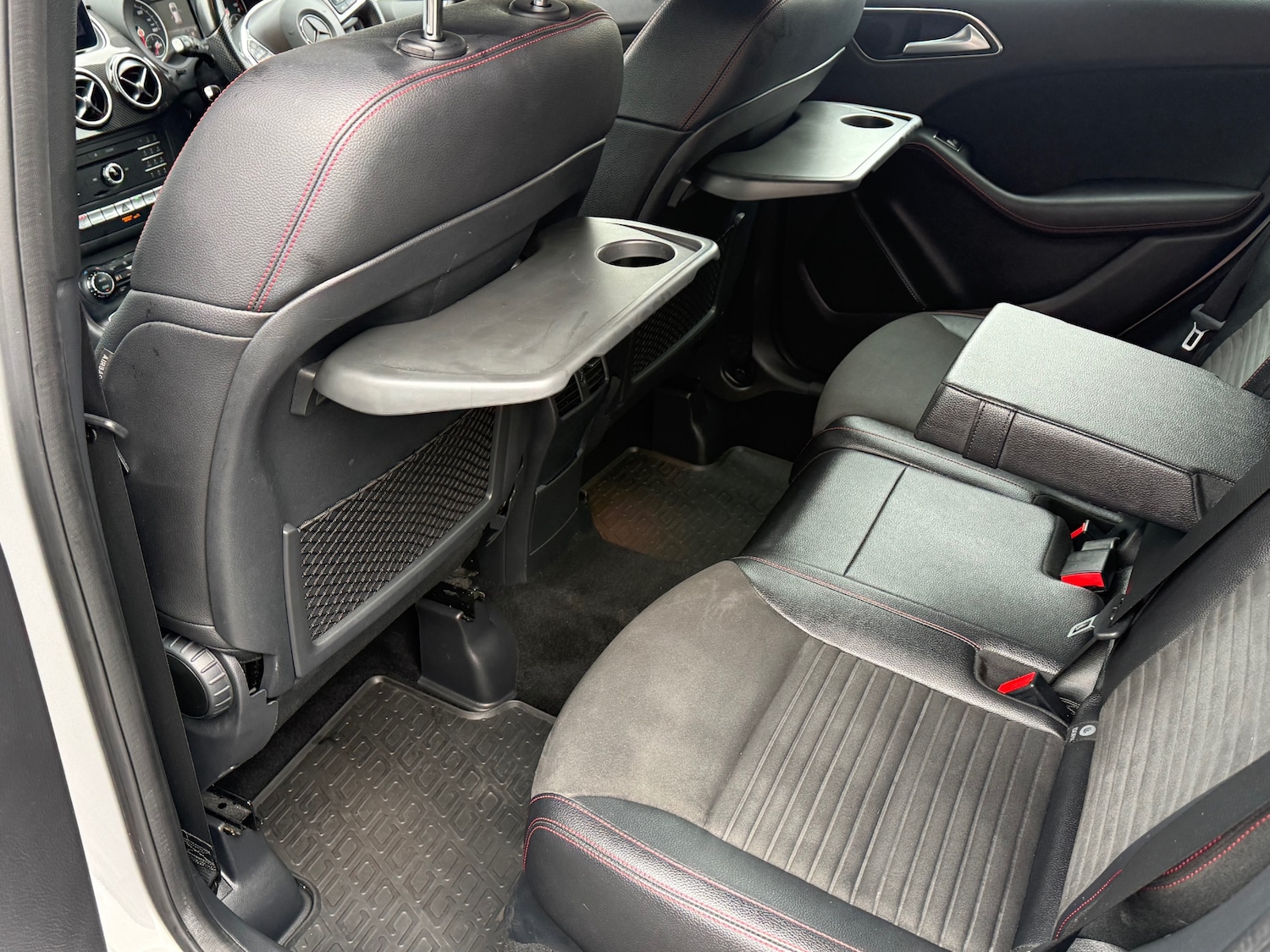 Used Mercedes-Benz B Class 2017 for sale - 77532448: Photo 36