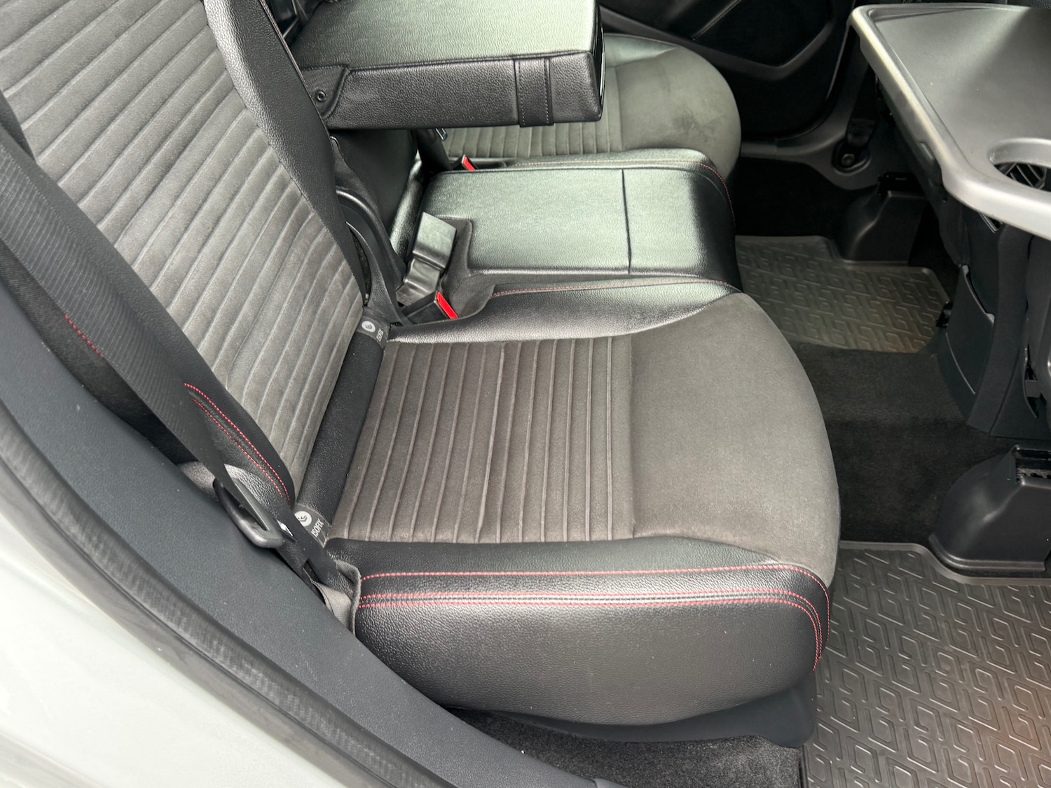 Used Mercedes-Benz B Class 2017 for sale - 77532448: Photo 37