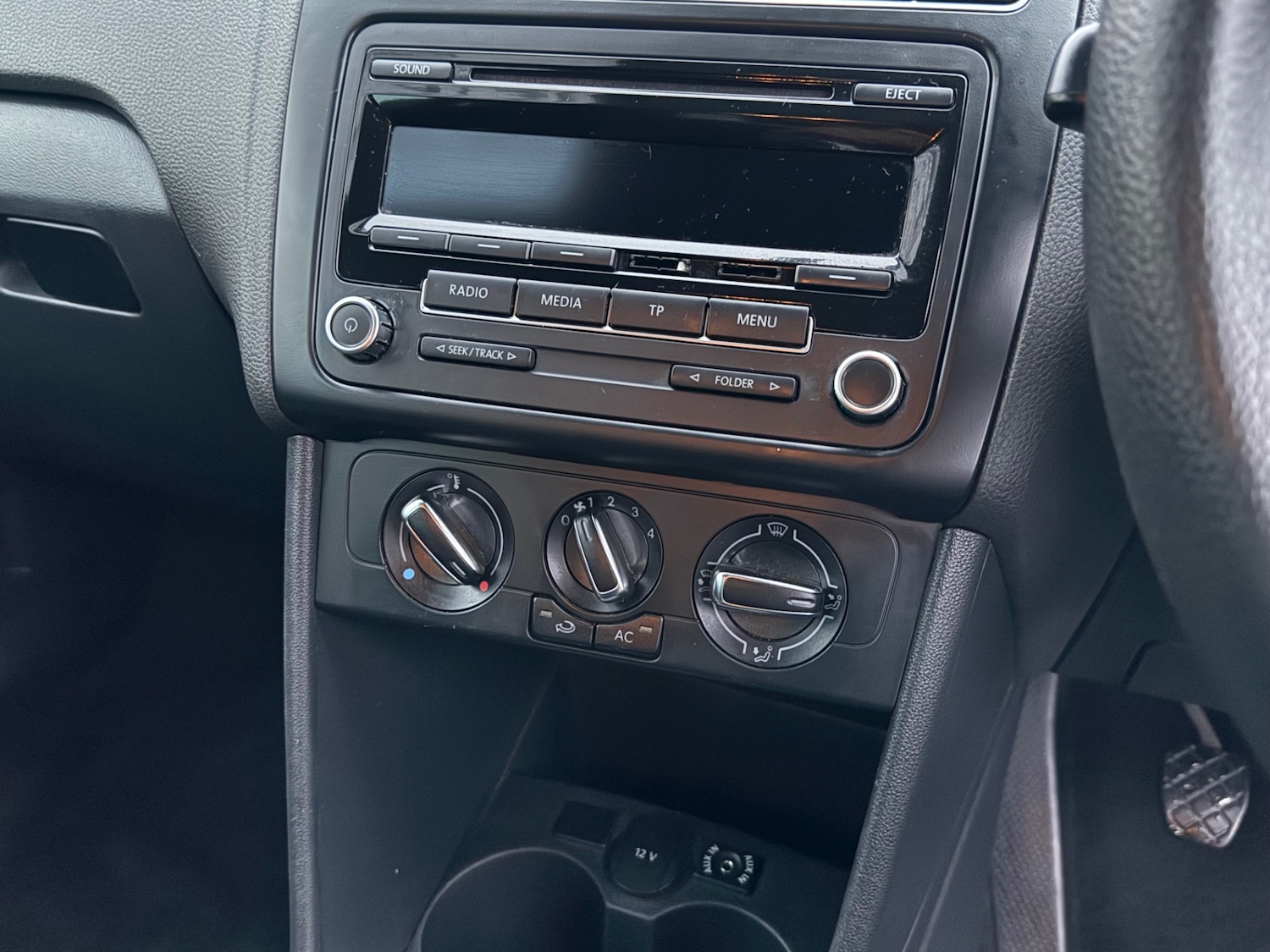 Used Volkswagen Polo 2012 for sale - 76479942: Photo 22