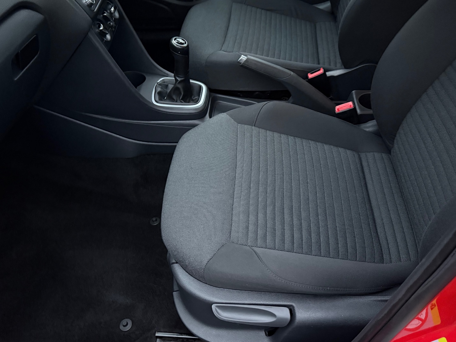 Used Volkswagen Polo 2012 for sale - 76479942: Photo 26