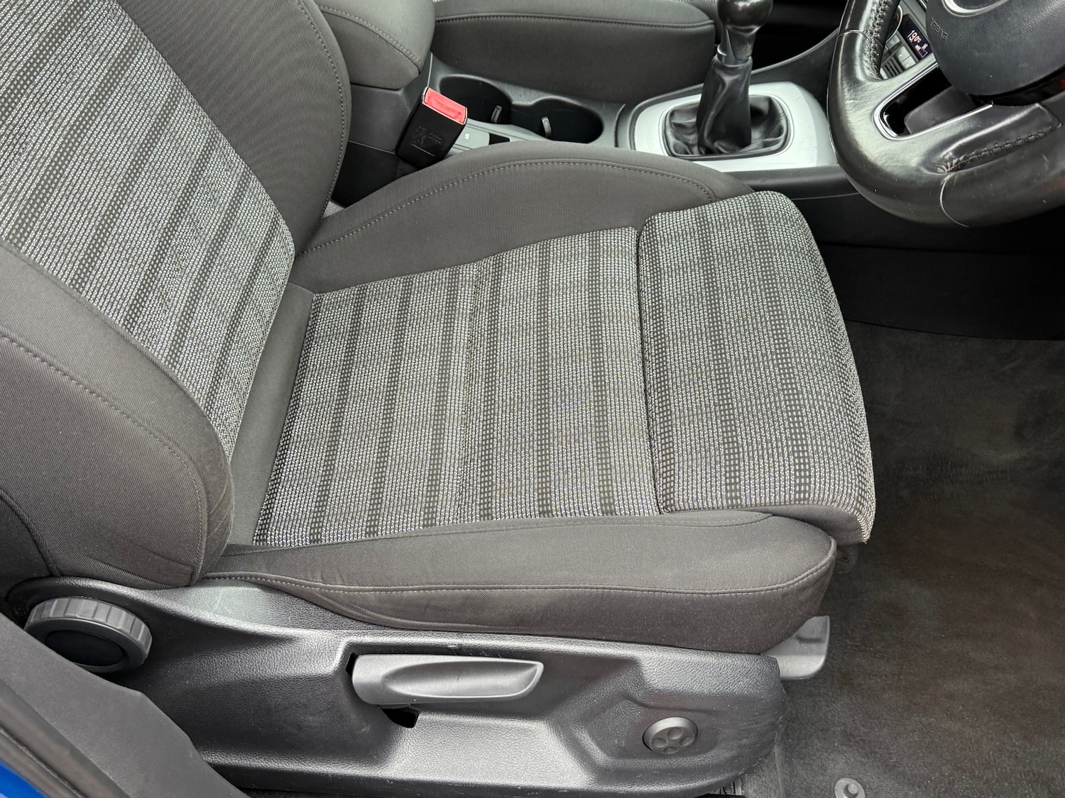 Used Audi Q3 2015 for sale - 76309748: Photo 27