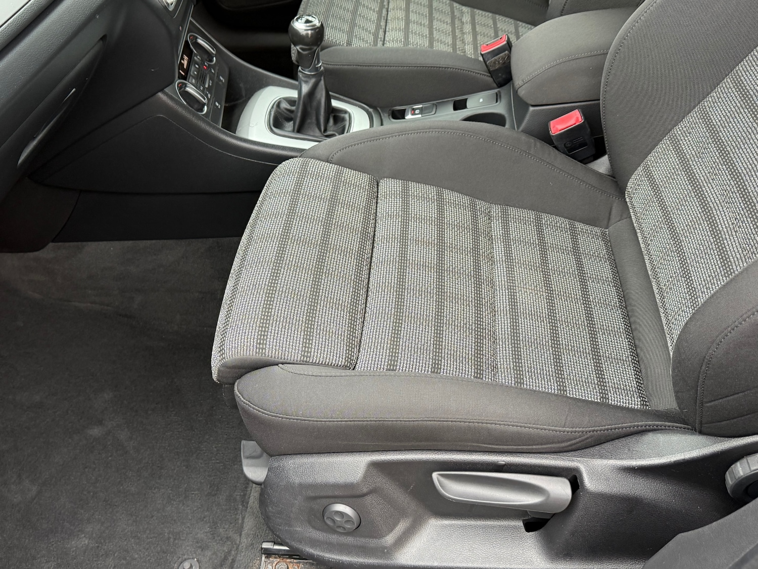 Used Audi Q3 2015 for sale - 76309748: Photo 28