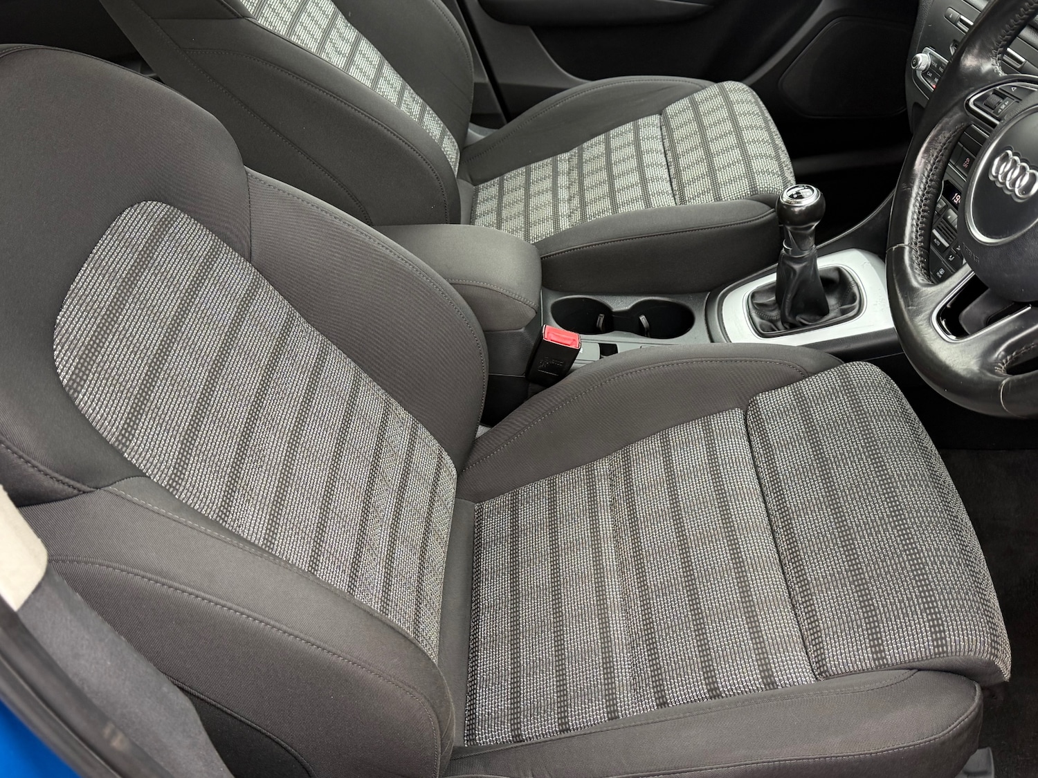 Used Audi Q3 2015 for sale - 76309748: Photo 30