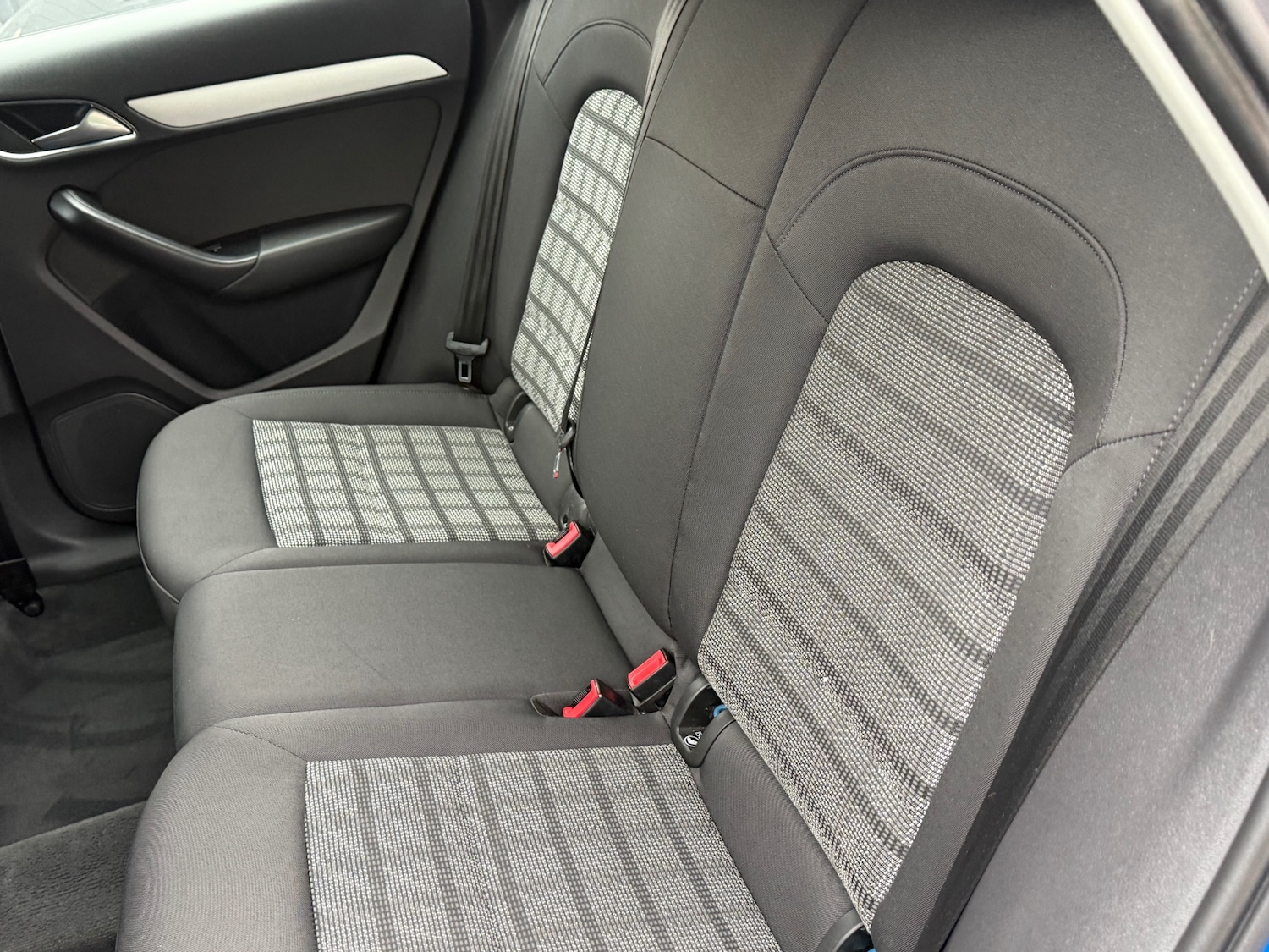 Used Audi Q3 2015 for sale - 76309748: Photo 36