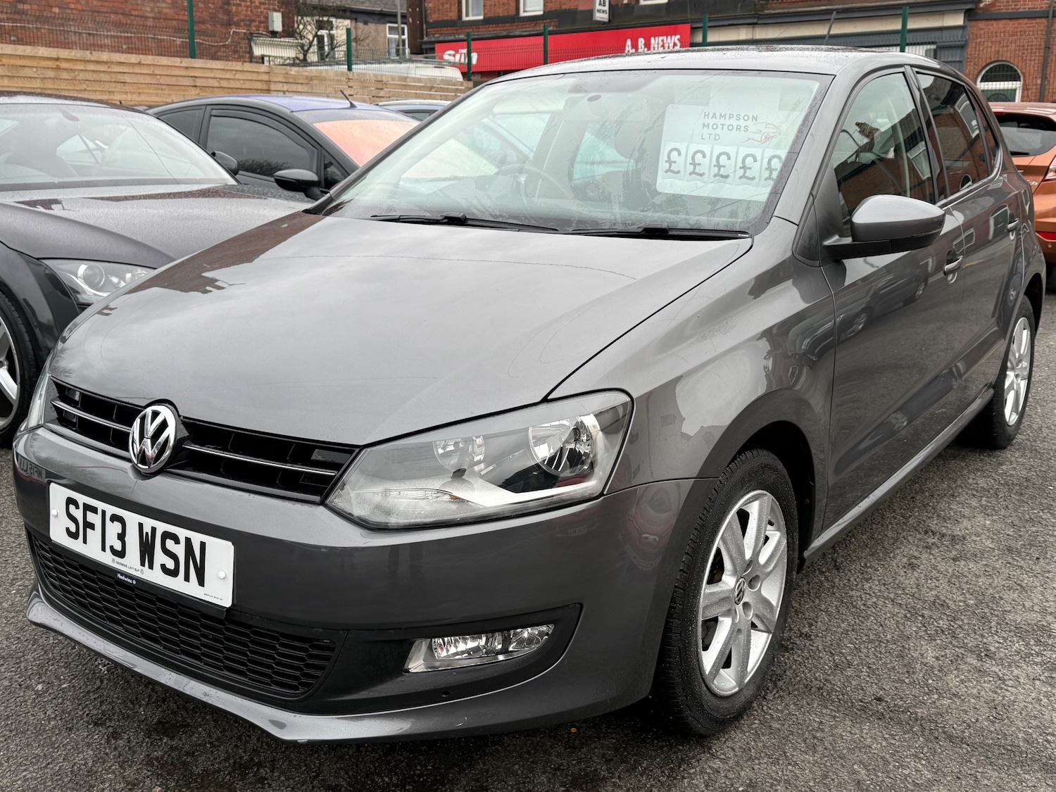 Used Volkswagen Polo 2013 for sale - 77532456: Photo 2