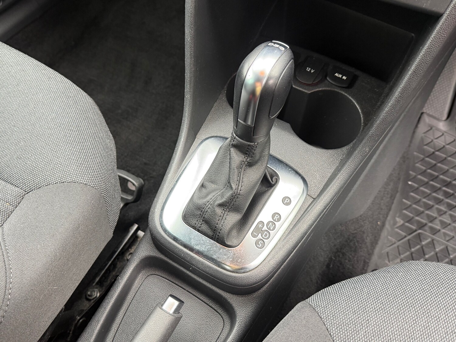 Used Volkswagen Polo 2013 for sale - 77532456: Photo 23