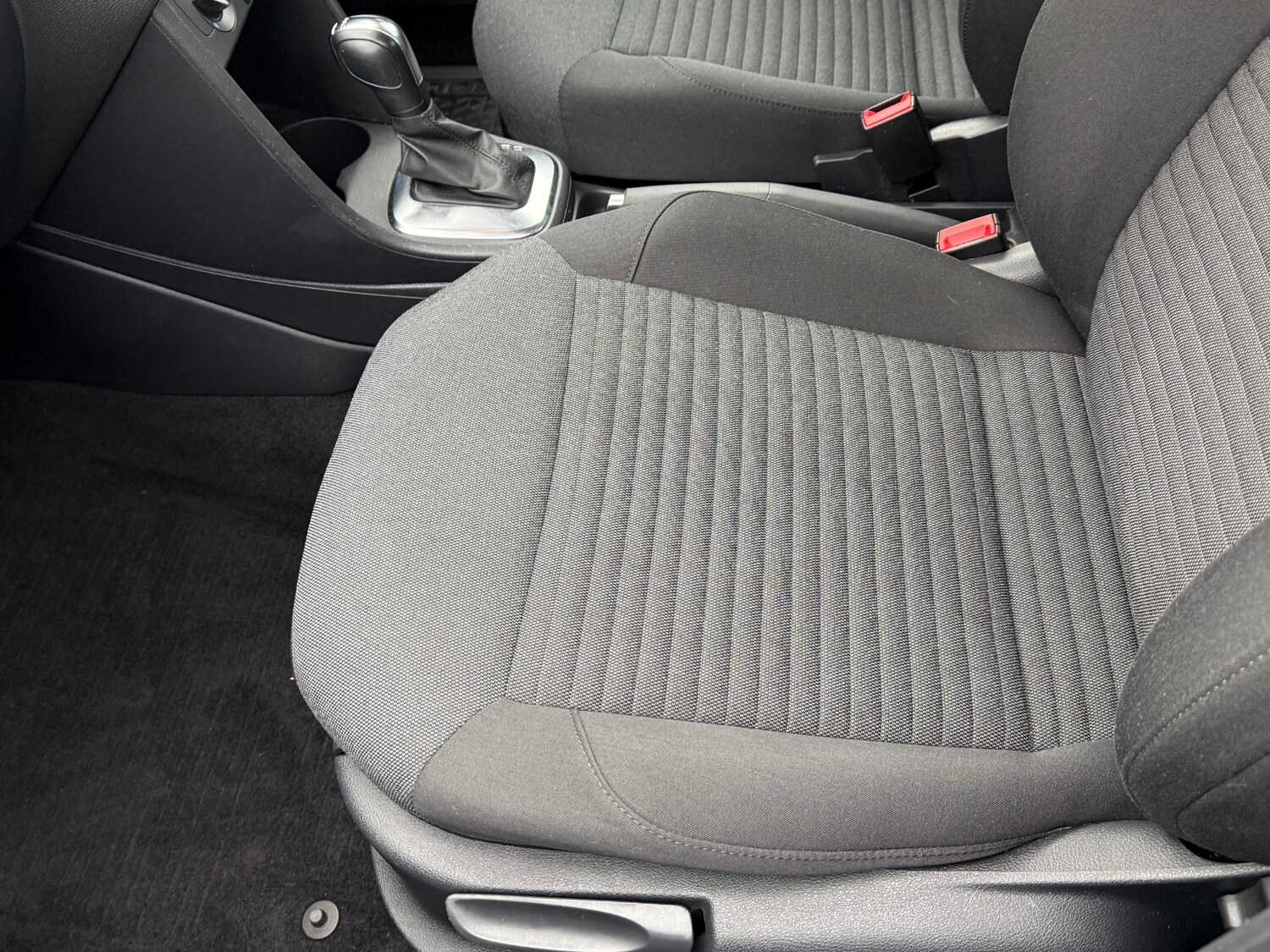 Used Volkswagen Polo 2013 for sale - 77532456: Photo 27