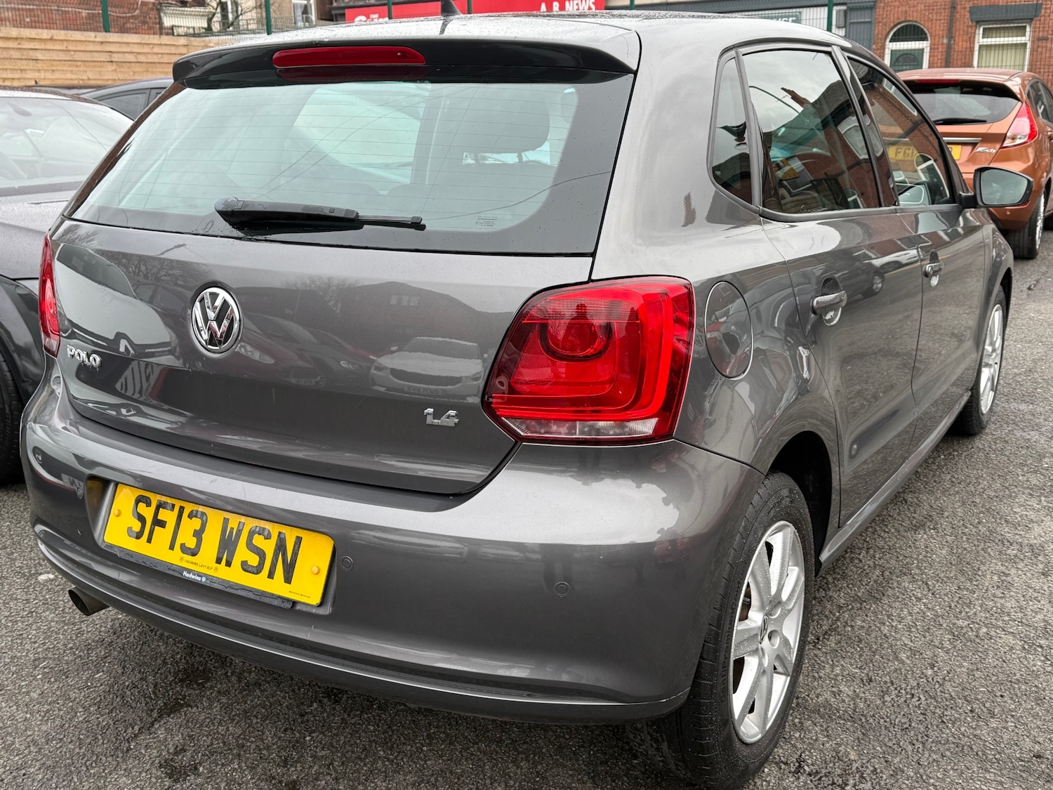 Used Volkswagen Polo 2013 for sale - 77532456: Photo 3