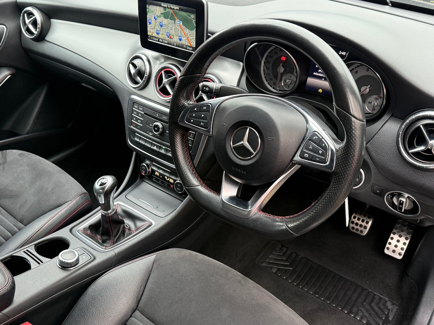 Used Mercedes-Benz CLA 2015 for sale - 77435857: Photo 5