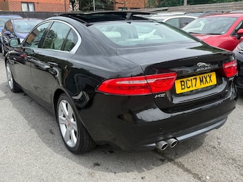 Used Jaguar XE 2017 for sale - 79129896: Photo