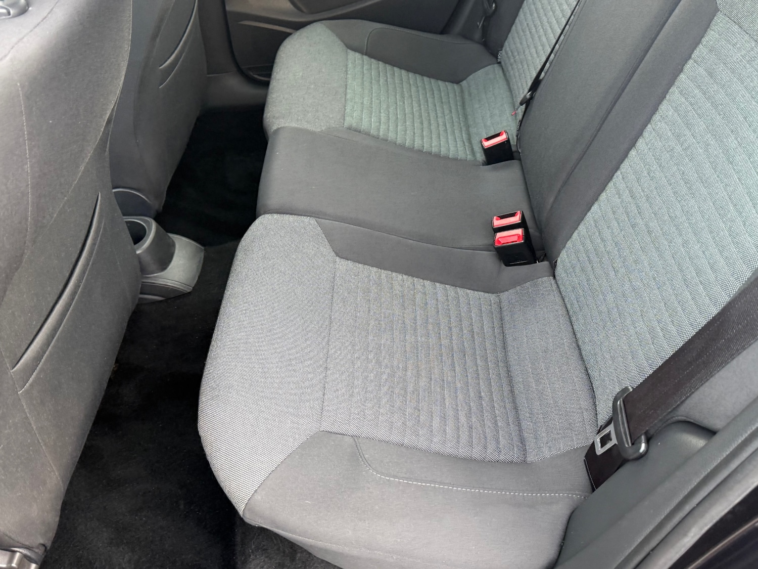 Used Volkswagen Polo 2010 for sale - 76908296: Photo 33