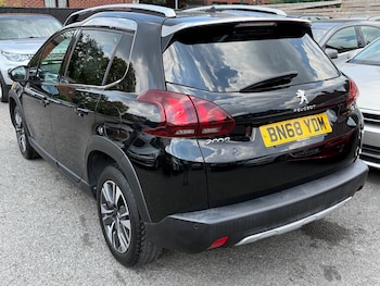 Used Peugeot 2008 2018 for sale - 79176700: Photo