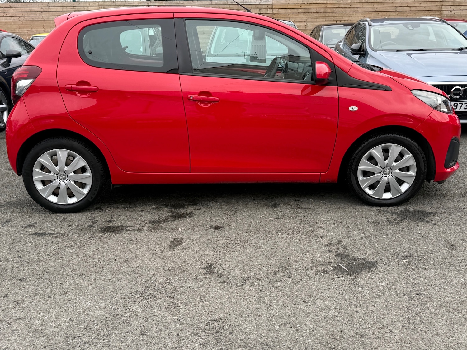 Used Peugeot 108 2017 for sale - 77595043: Photo 15