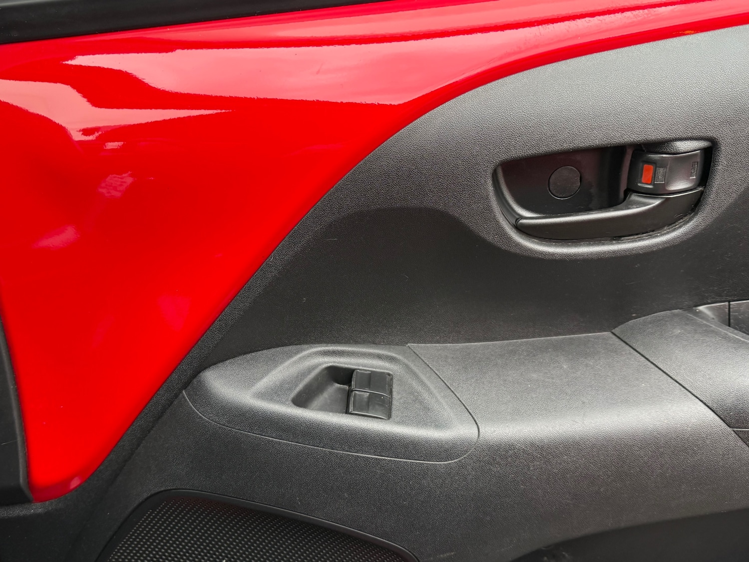 Used Peugeot 108 2017 for sale - 77595043: Photo 28