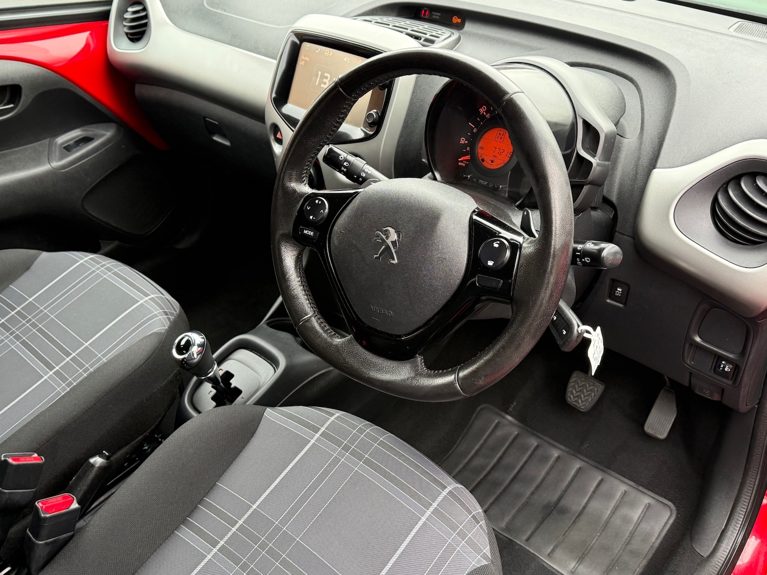 Used Peugeot 108 2017 for sale - 77595043: Photo 5