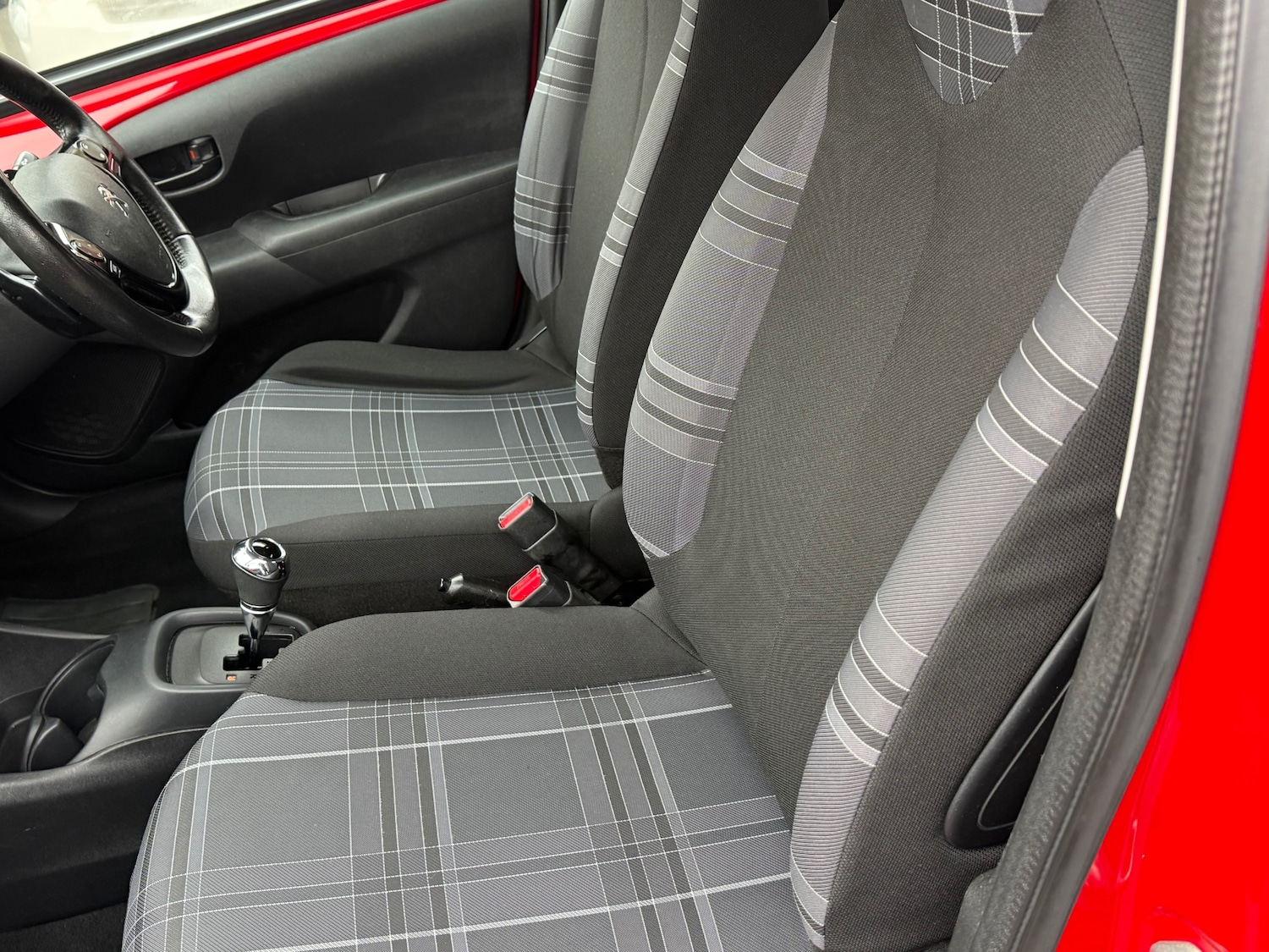 Used Peugeot 108 2017 for sale - 77595043: Photo 7