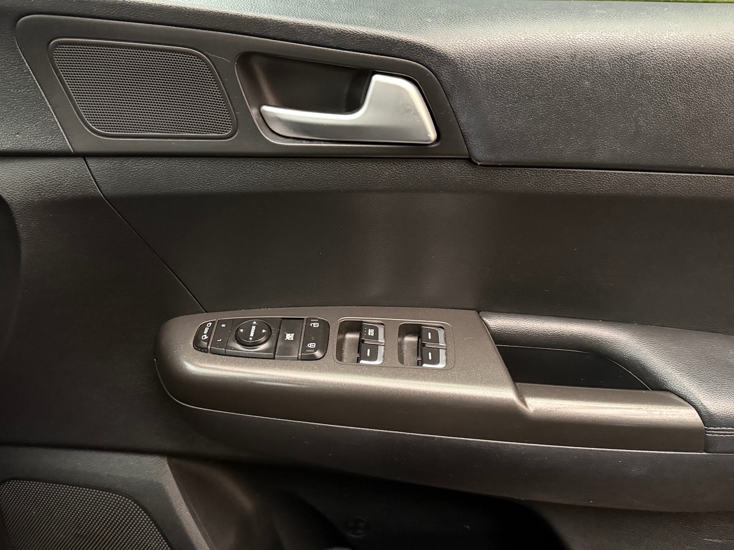 Used Kia Sportage 2016 for sale - 76859584: Photo 28