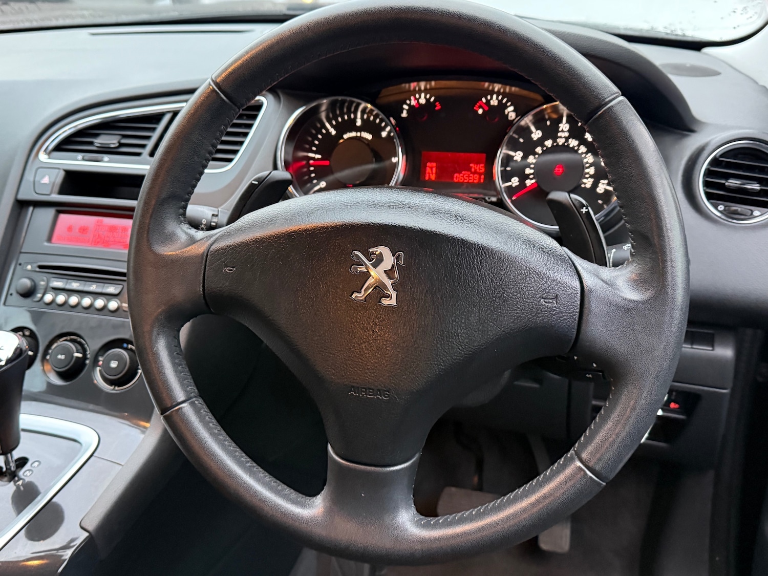 Used Peugeot 5008 2015 for sale - 77609145: Photo 17