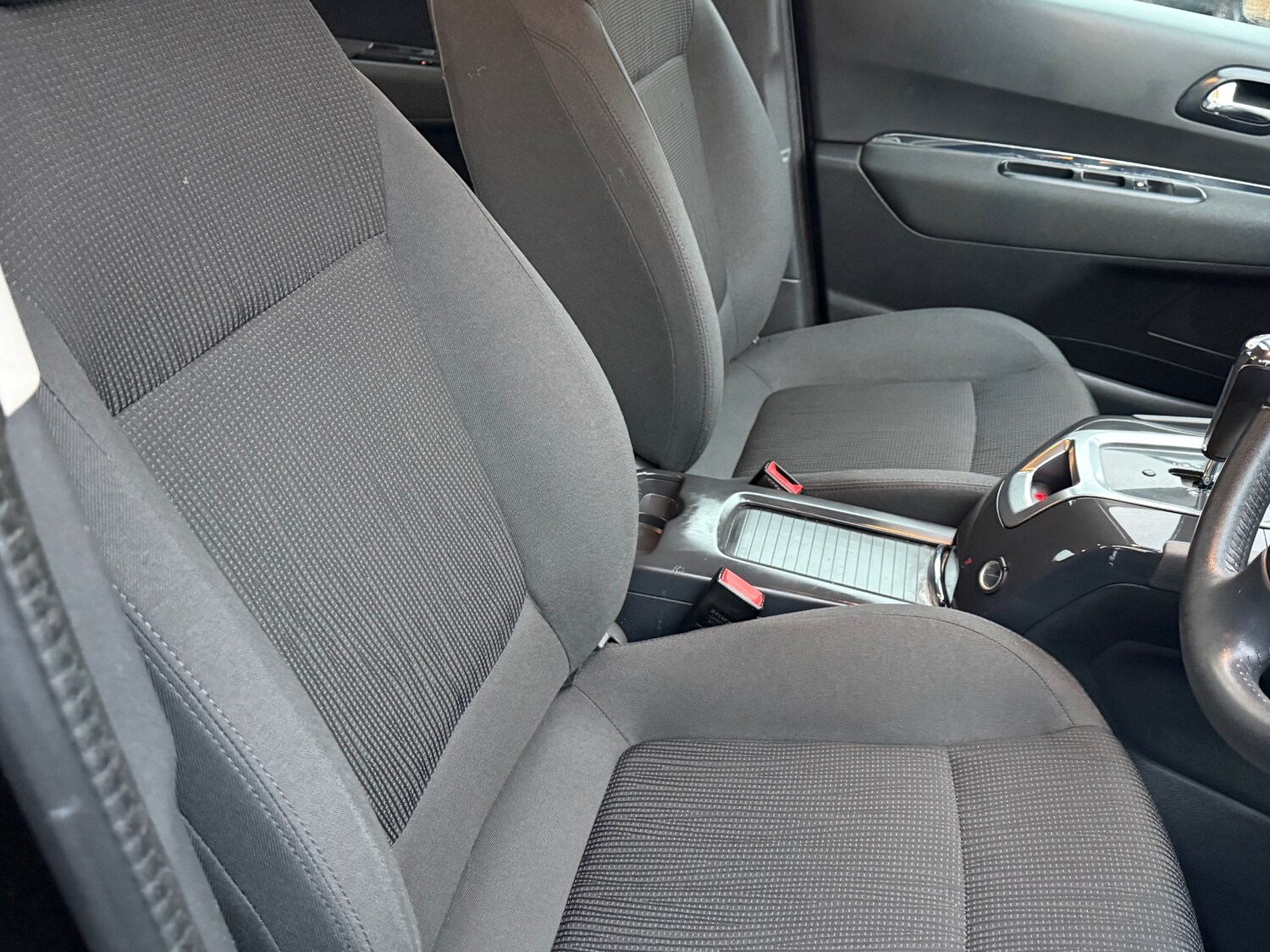 Used Peugeot 5008 2015 for sale - 77609145: Photo 28