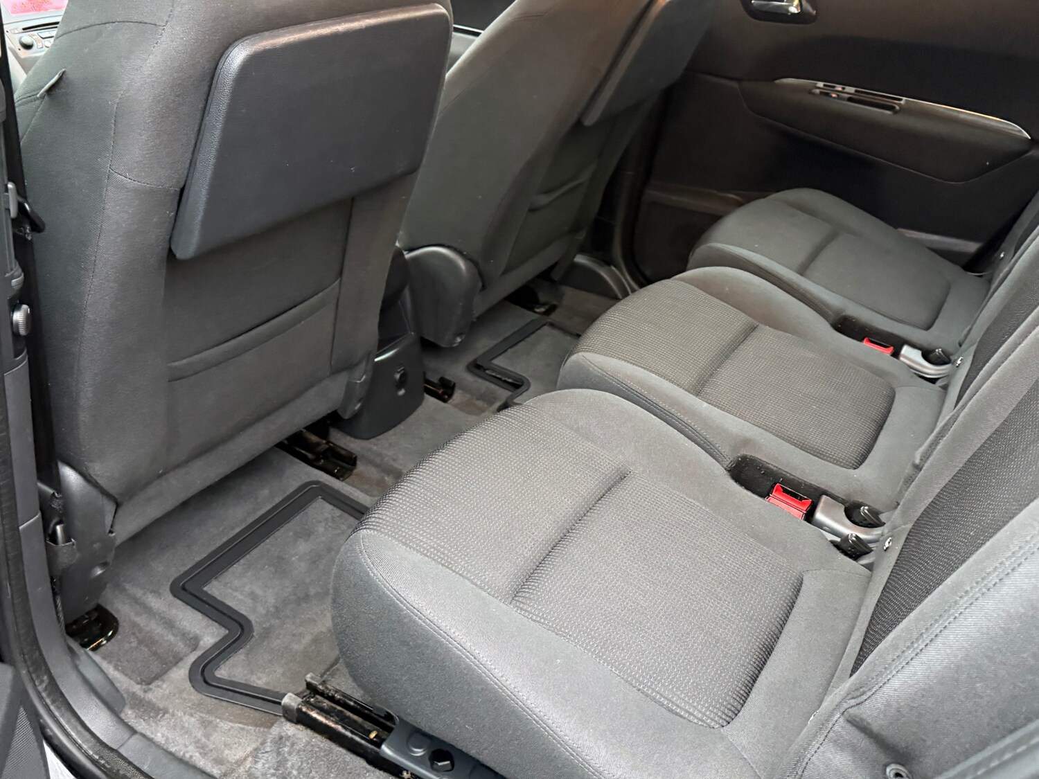 Used Peugeot 5008 2015 for sale - 77609145: Photo 32