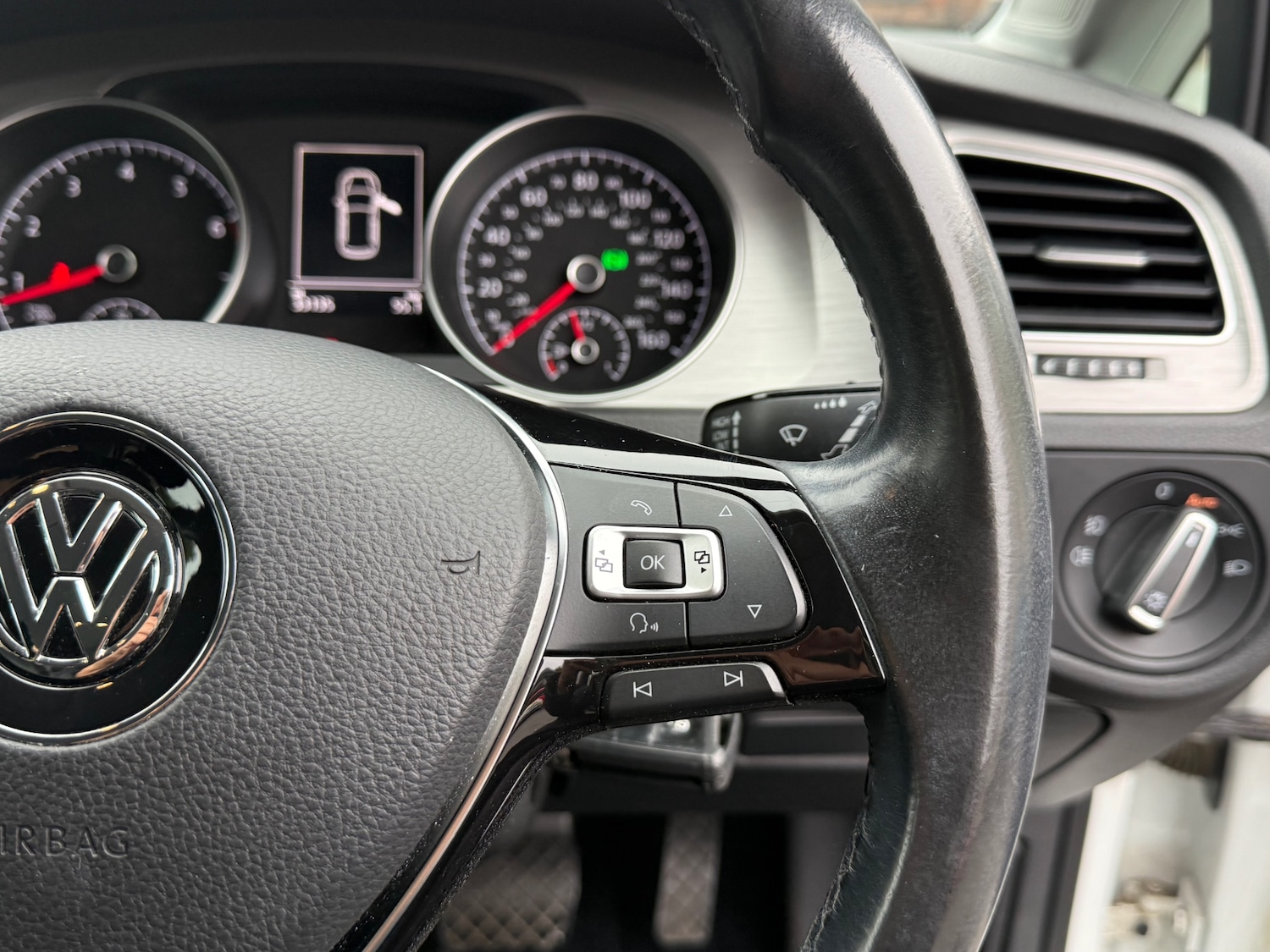 Used Volkswagen Golf 2015 for sale - 76263569: Photo 20