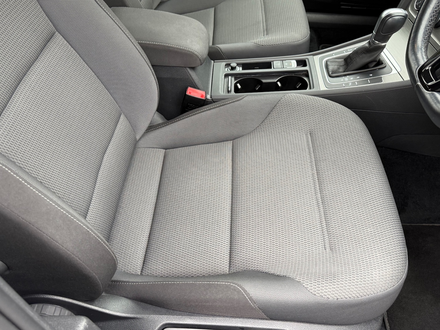Used Volkswagen Golf 2015 for sale - 76263569: Photo 29