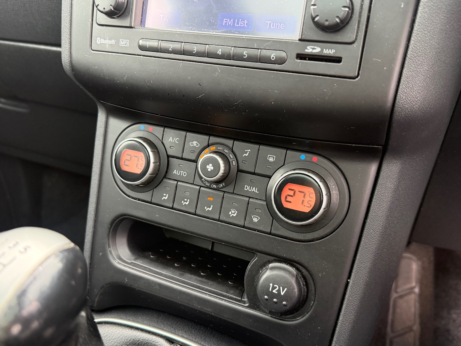 Used Nissan Qashqai 2010 for sale - 77665631: Photo 28