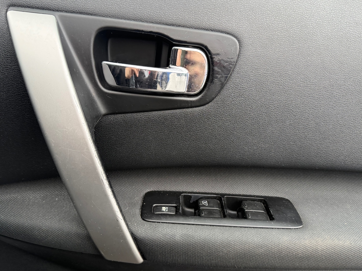 Used Nissan Qashqai 2010 for sale - 77665631: Photo 30