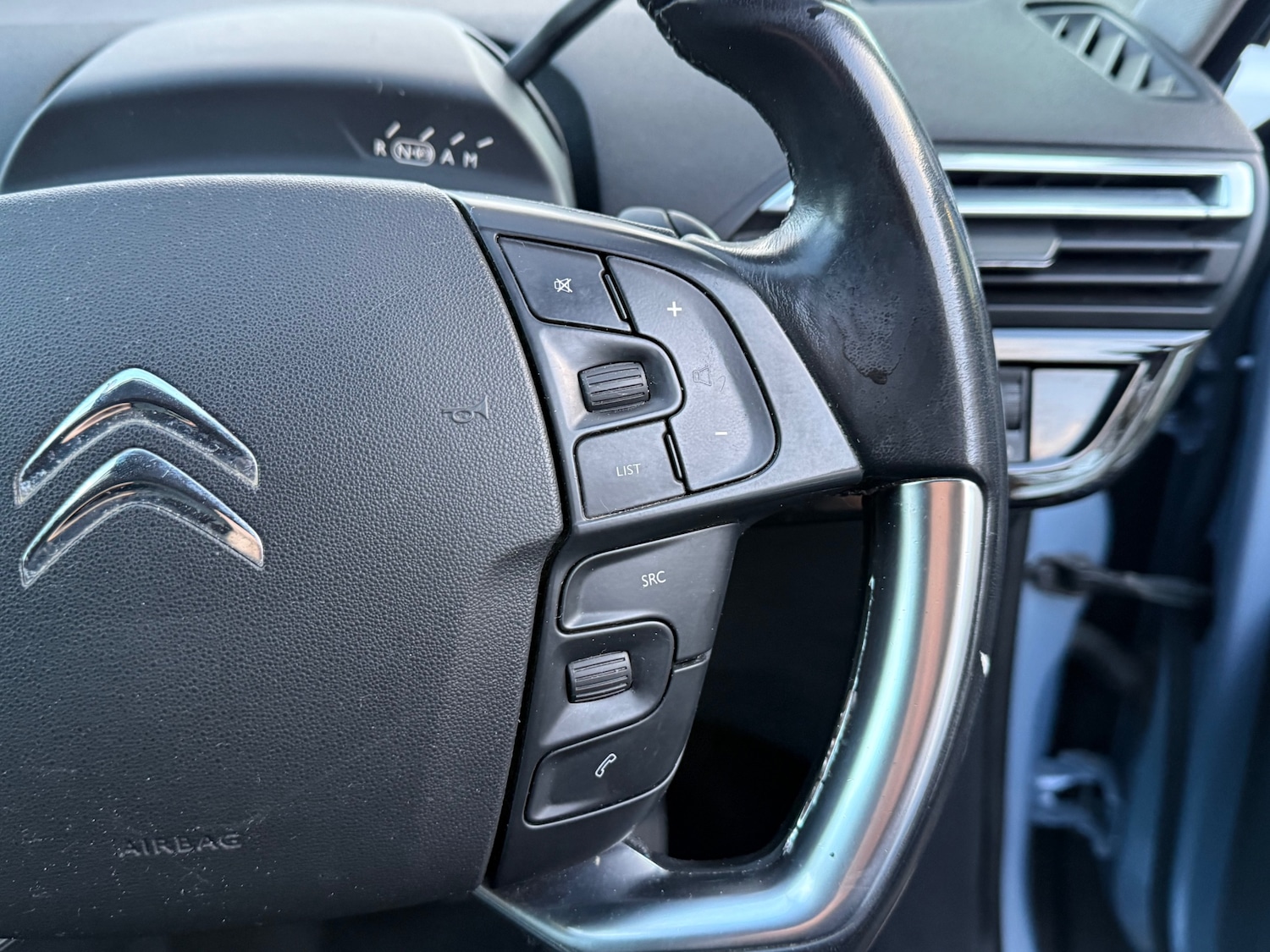 Used Citroen C4 Picasso 2013 for sale - 76739180: Photo 18