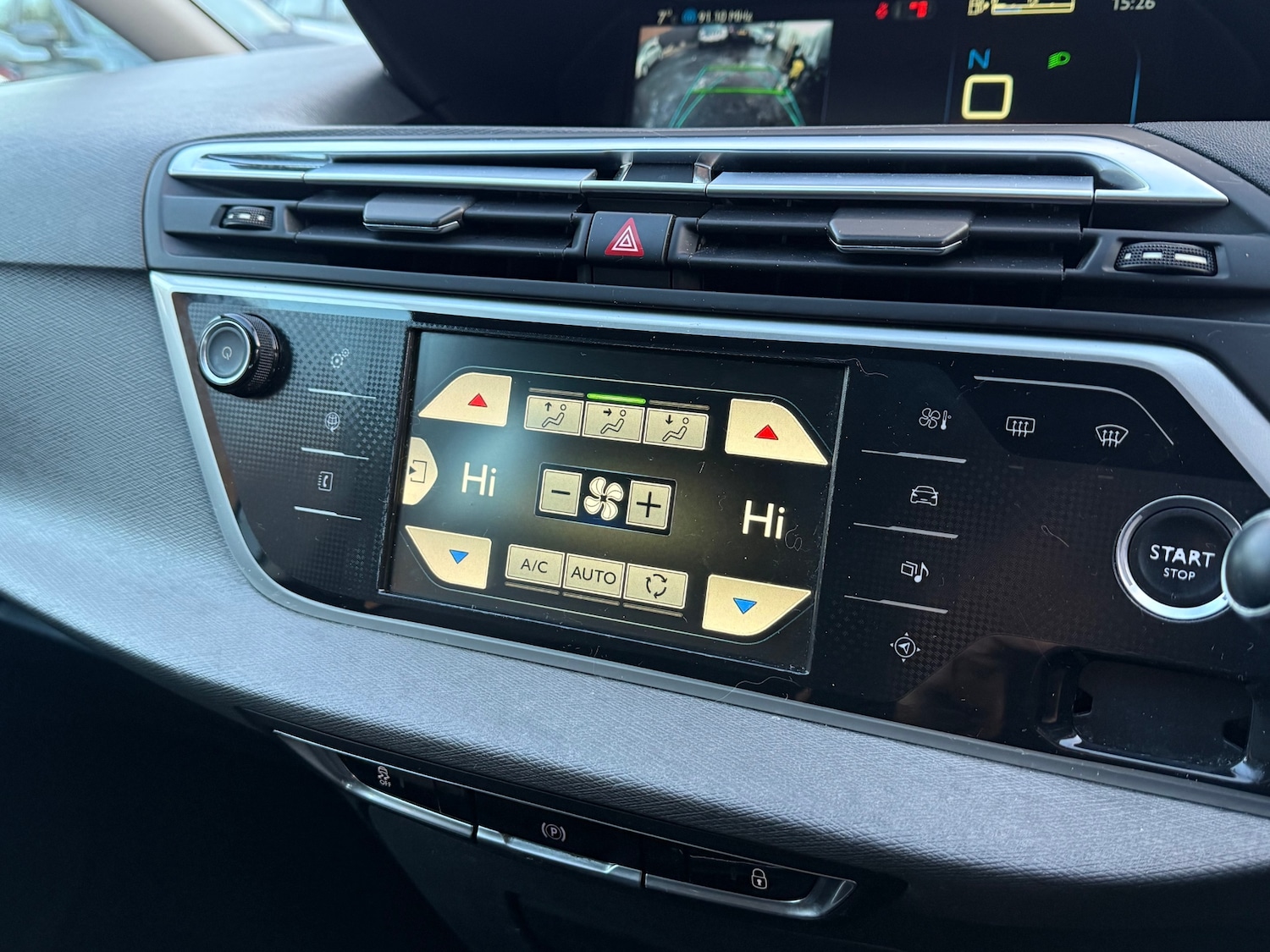 Used Citroen C4 Picasso 2013 for sale - 76739180: Photo 22