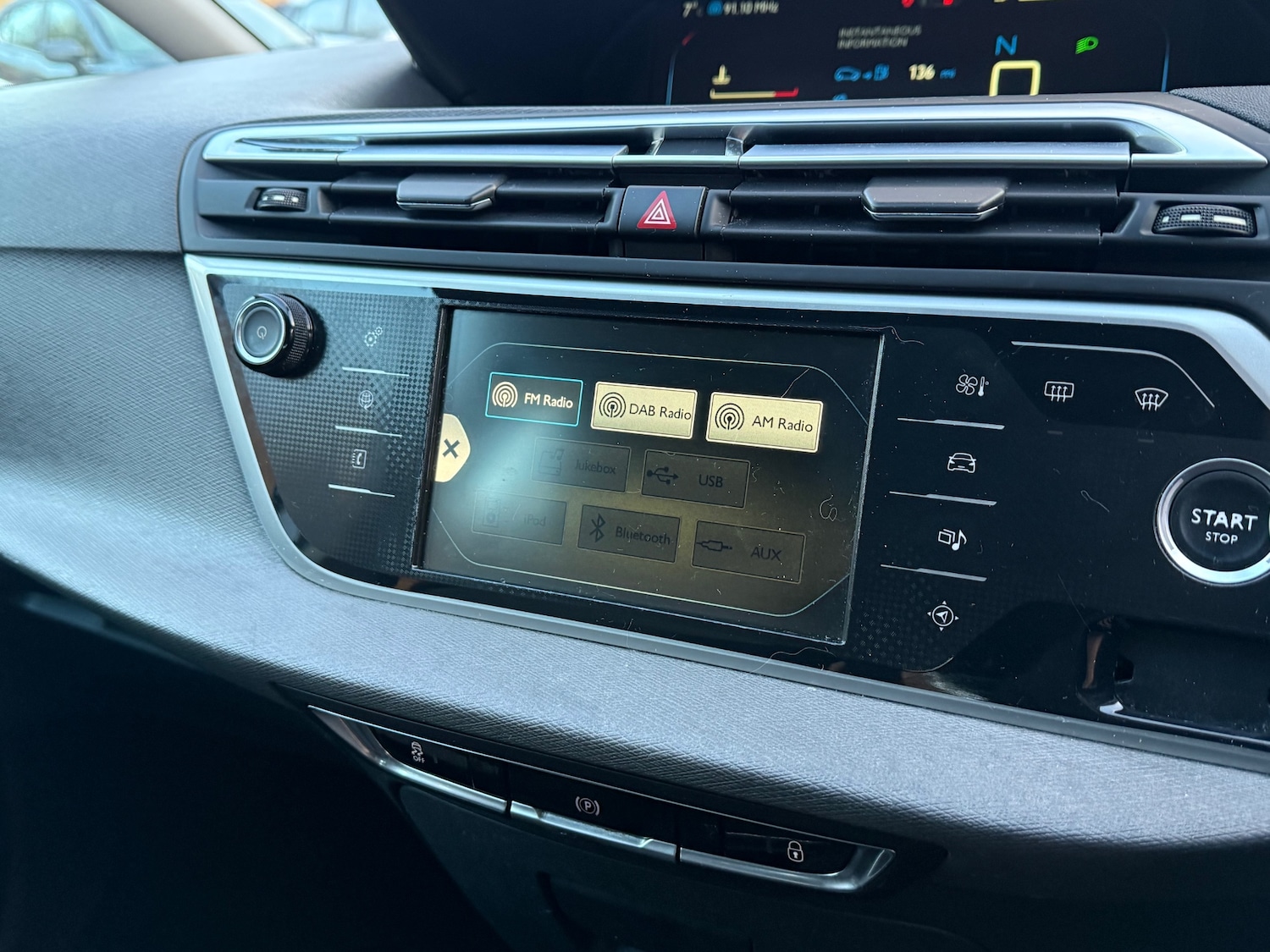 Used Citroen C4 Picasso 2013 for sale - 76739180: Photo 23