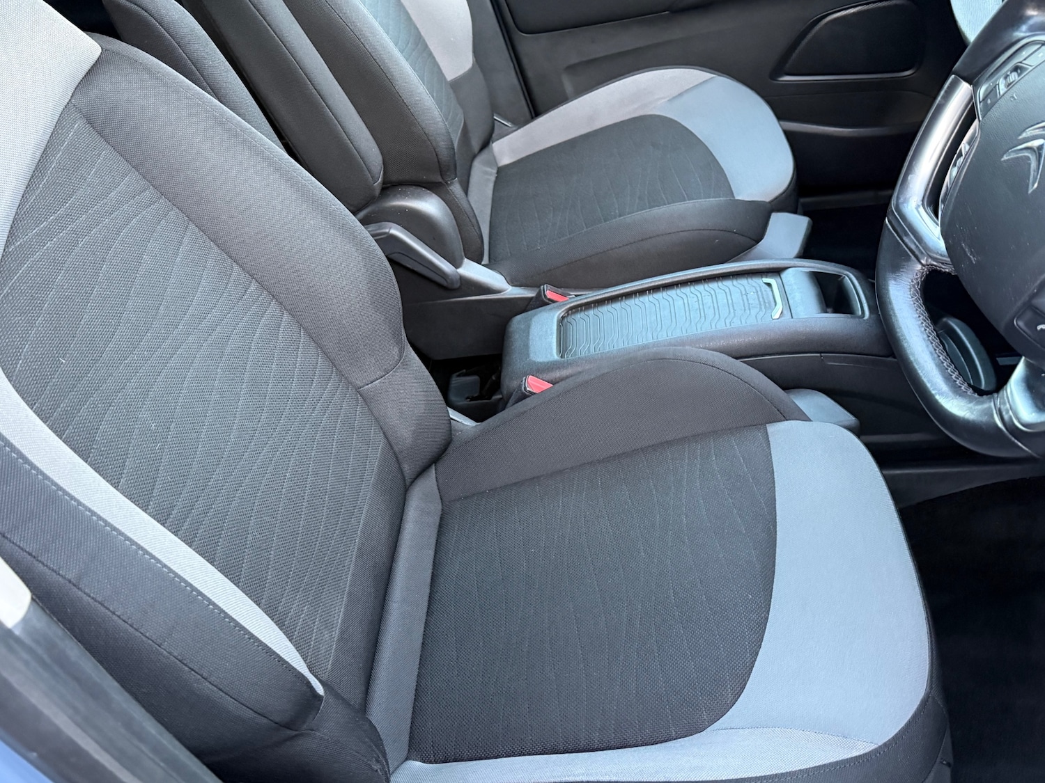 Used Citroen C4 Picasso 2013 for sale - 76739180: Photo 29