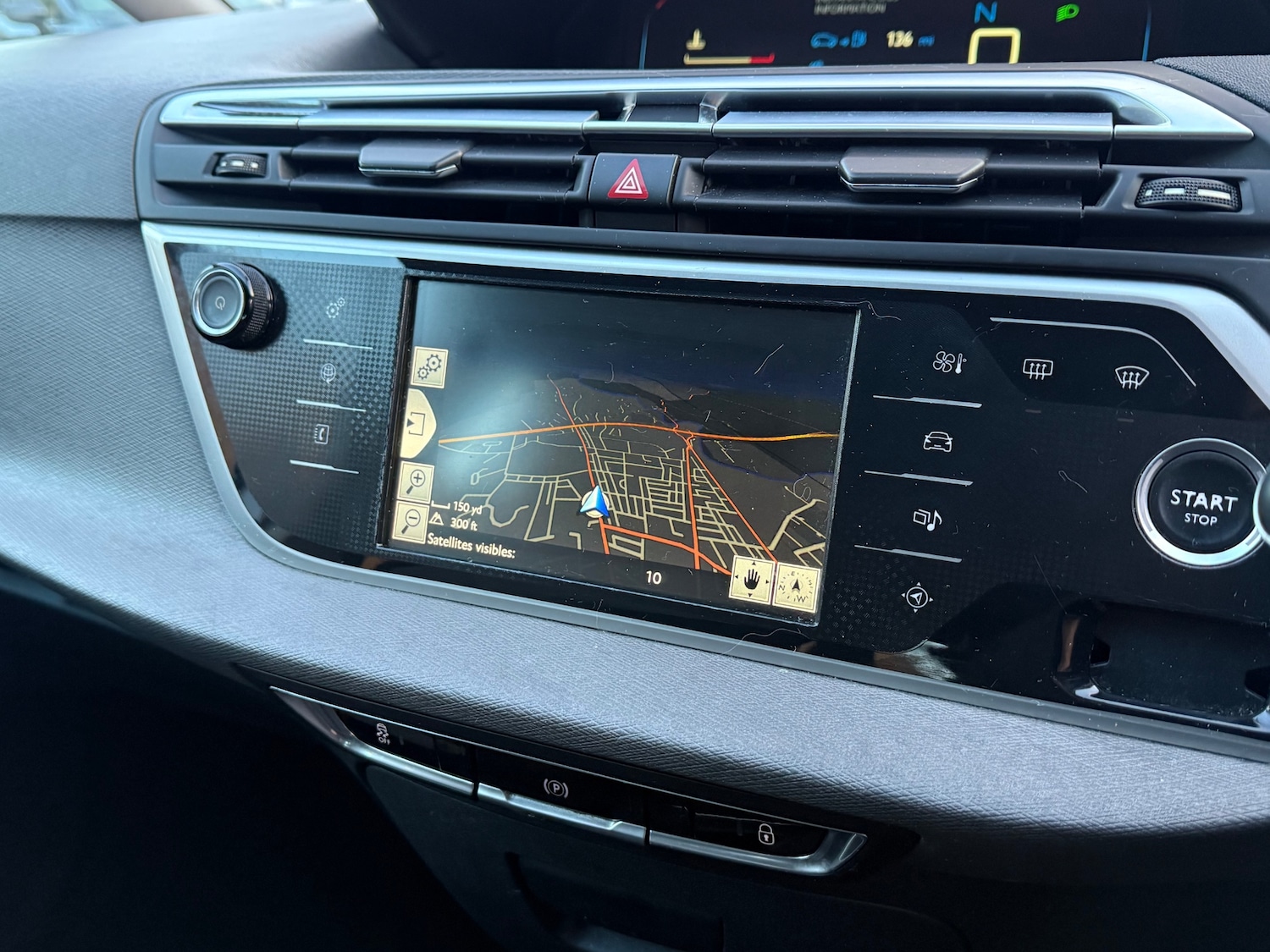 Used Citroen C4 Picasso 2013 for sale - 76739180: Photo 6