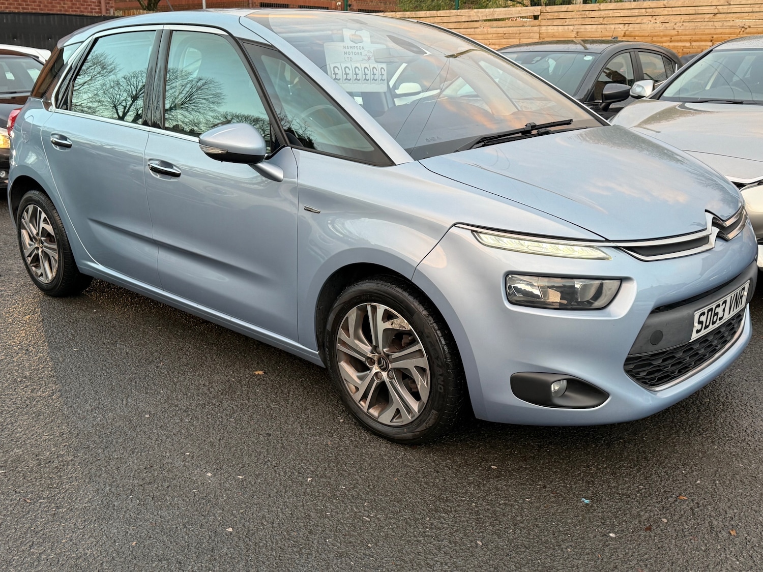 Used Citroen C4 Picasso 2013 for sale - 76739180: Photo 9