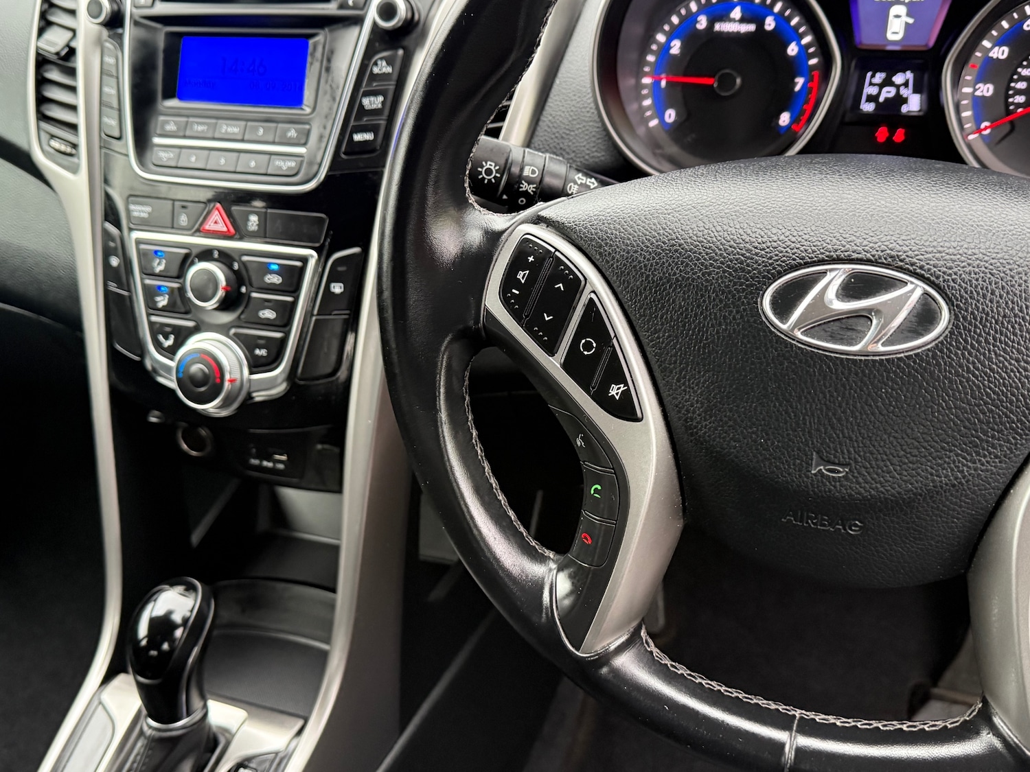 Used Hyundai i30 2014 for sale - 77151572: Photo 20