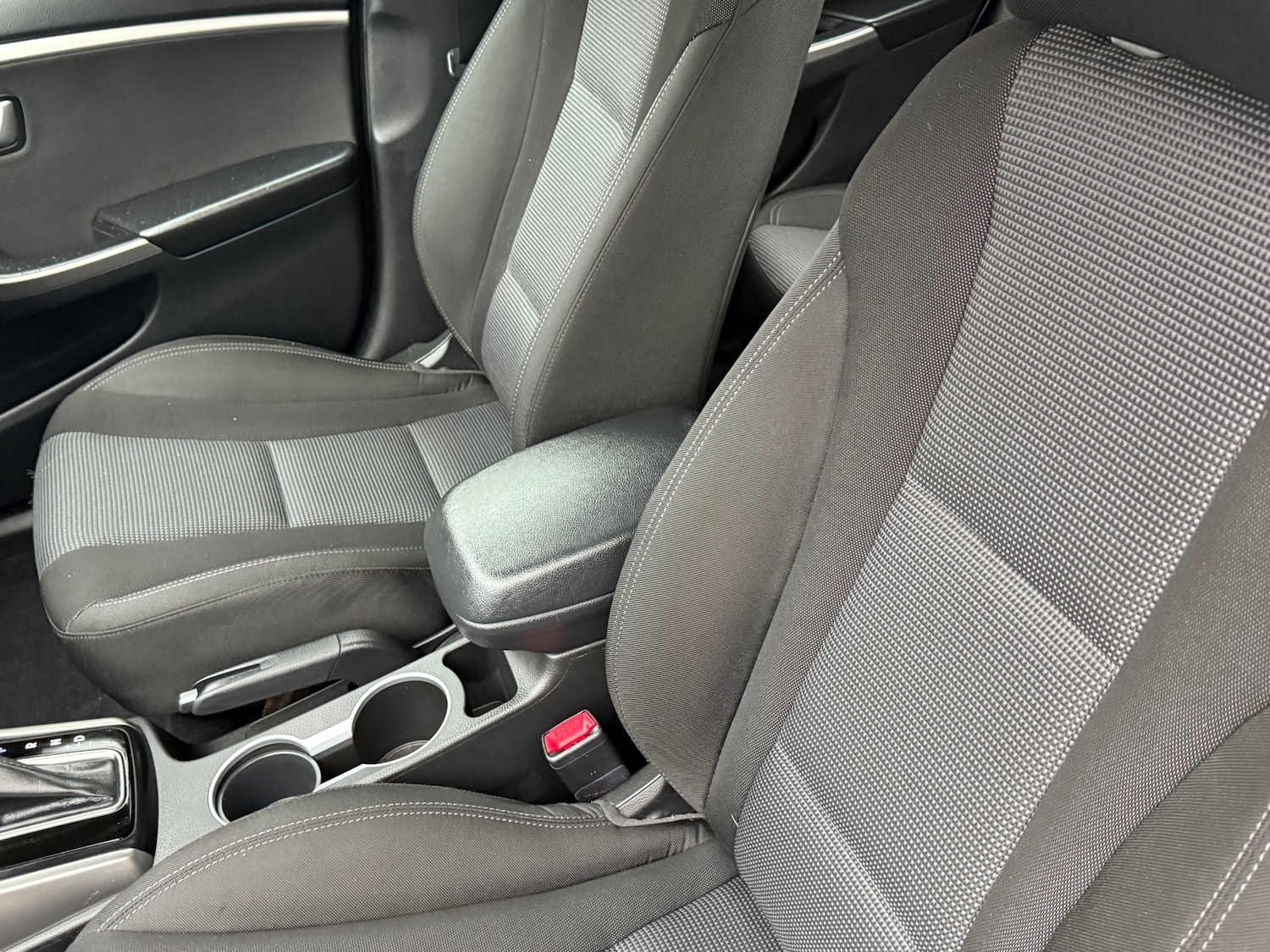 Used Hyundai i30 2014 for sale - 77151572: Photo 7