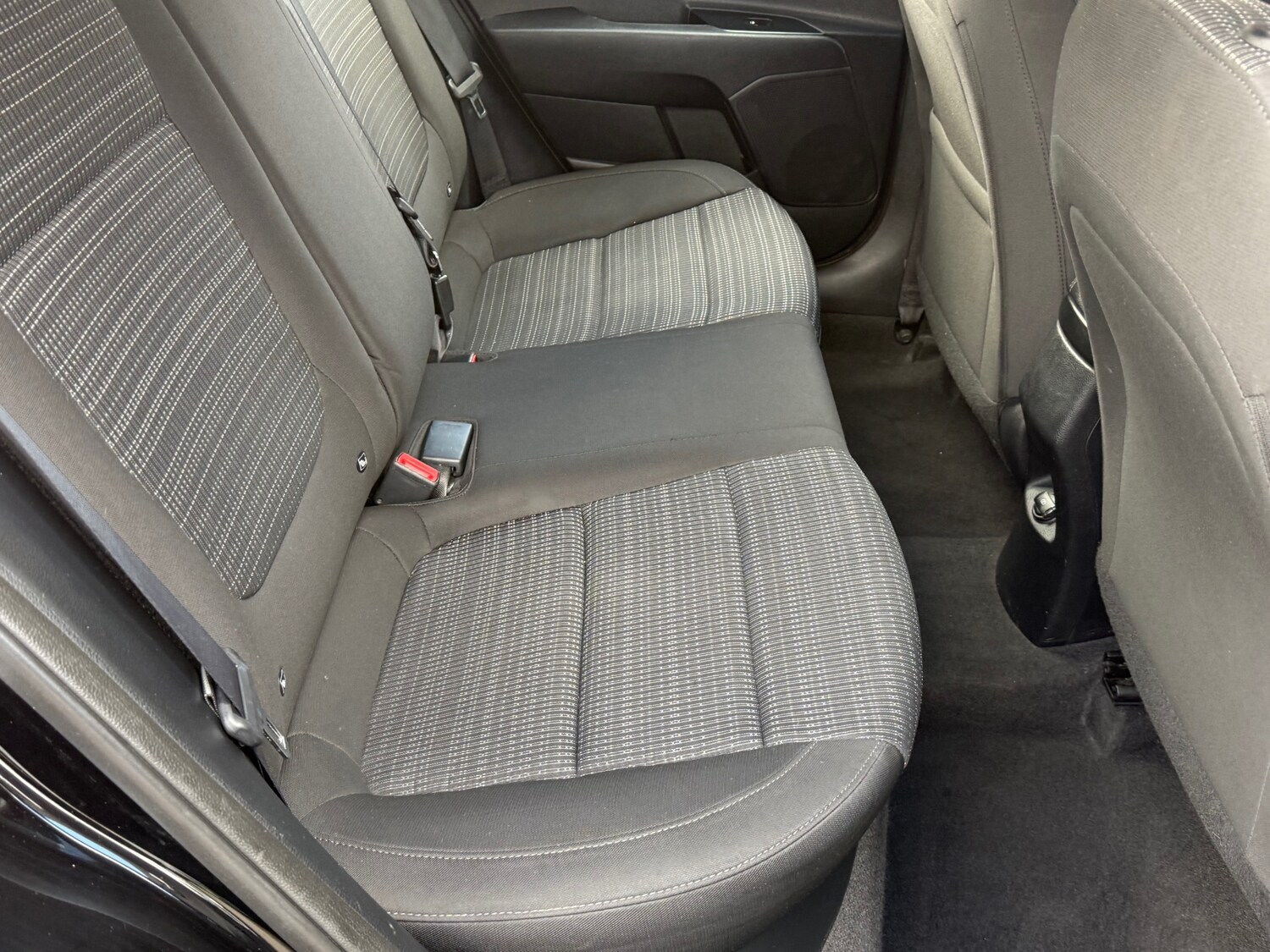 Used Kia Stonic 2018 for sale - 77834512: Photo 34