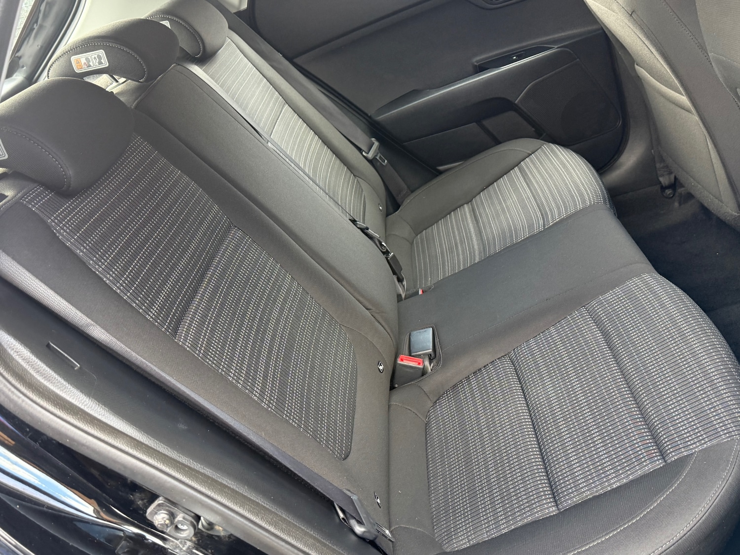 Used Kia Stonic 2018 for sale - 77834512: Photo 36