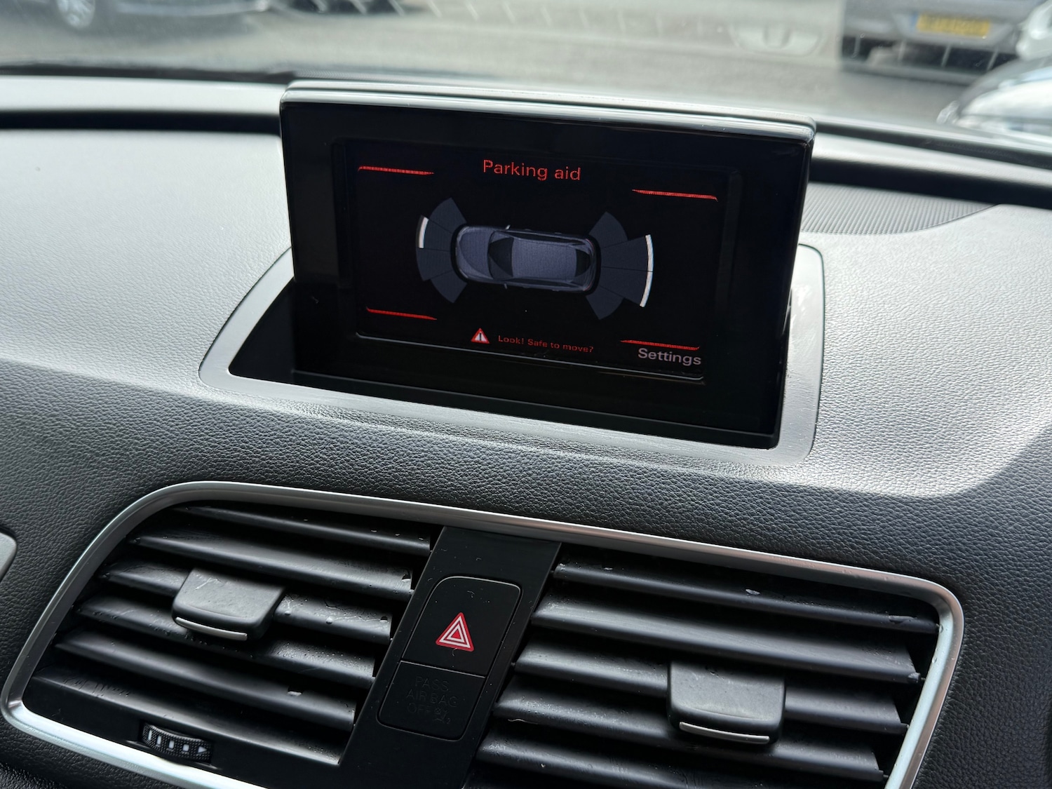 Used Audi Q3 2014 for sale - 78169146: Photo 24