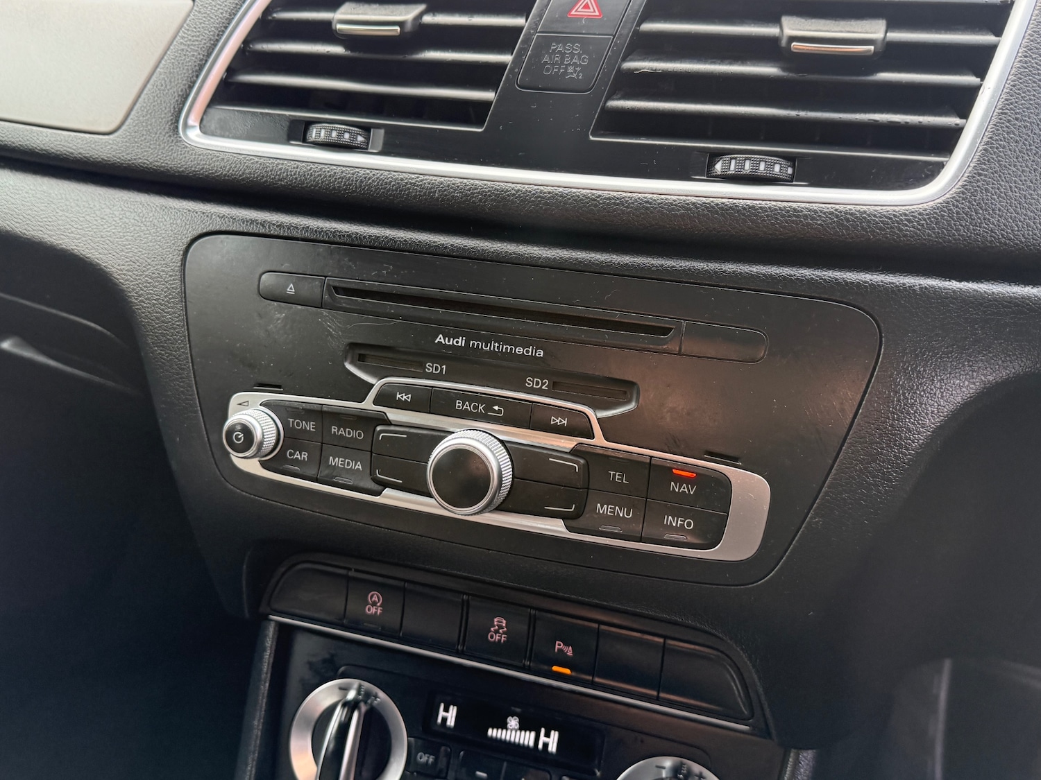 Used Audi Q3 2014 for sale - 78169146: Photo 26