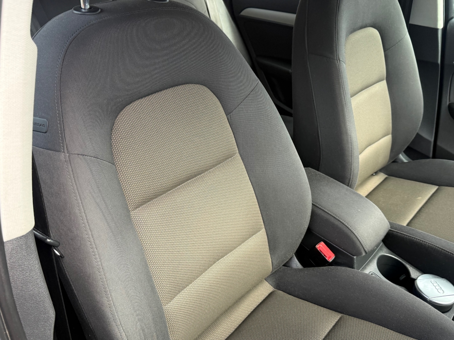 Used Audi Q3 2014 for sale - 78169146: Photo 32