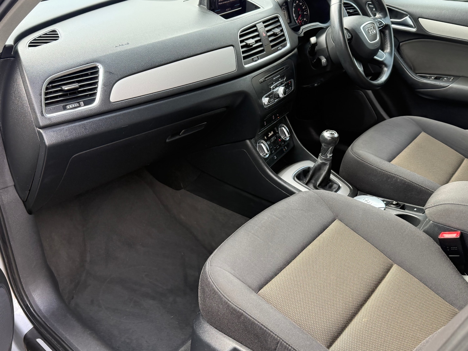 Used Audi Q3 2014 for sale - 78169146: Photo 34