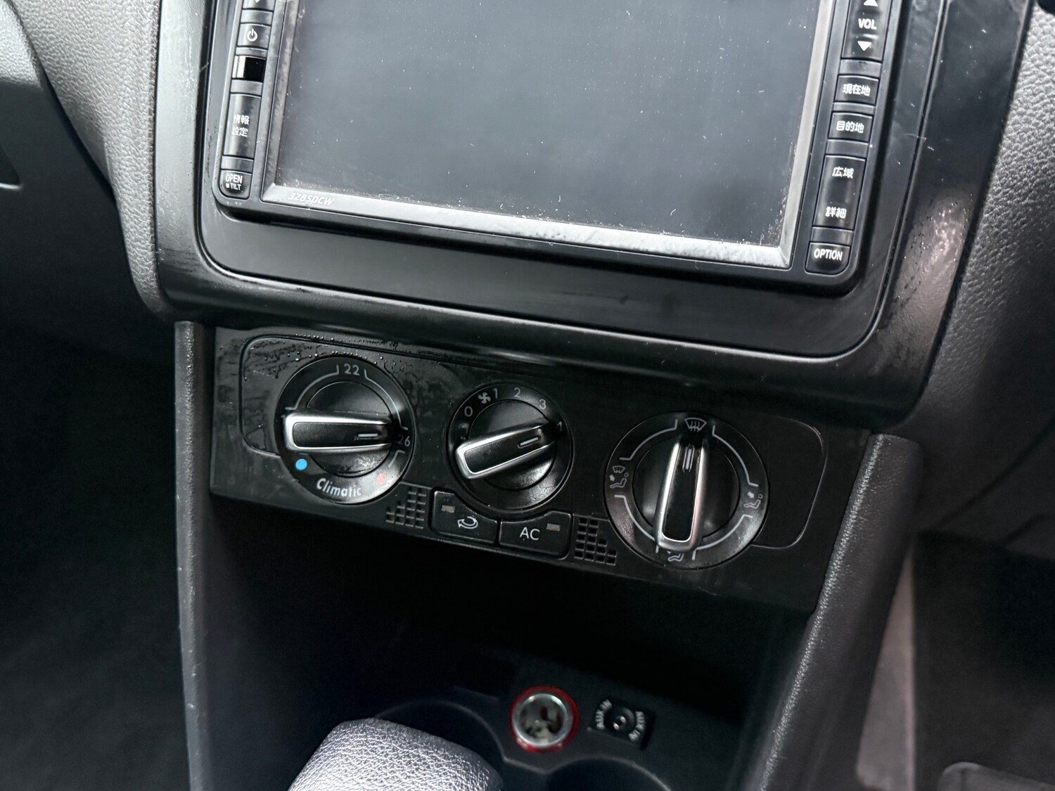 Used Volkswagen Polo 2010 for sale - 77449496: Photo 22