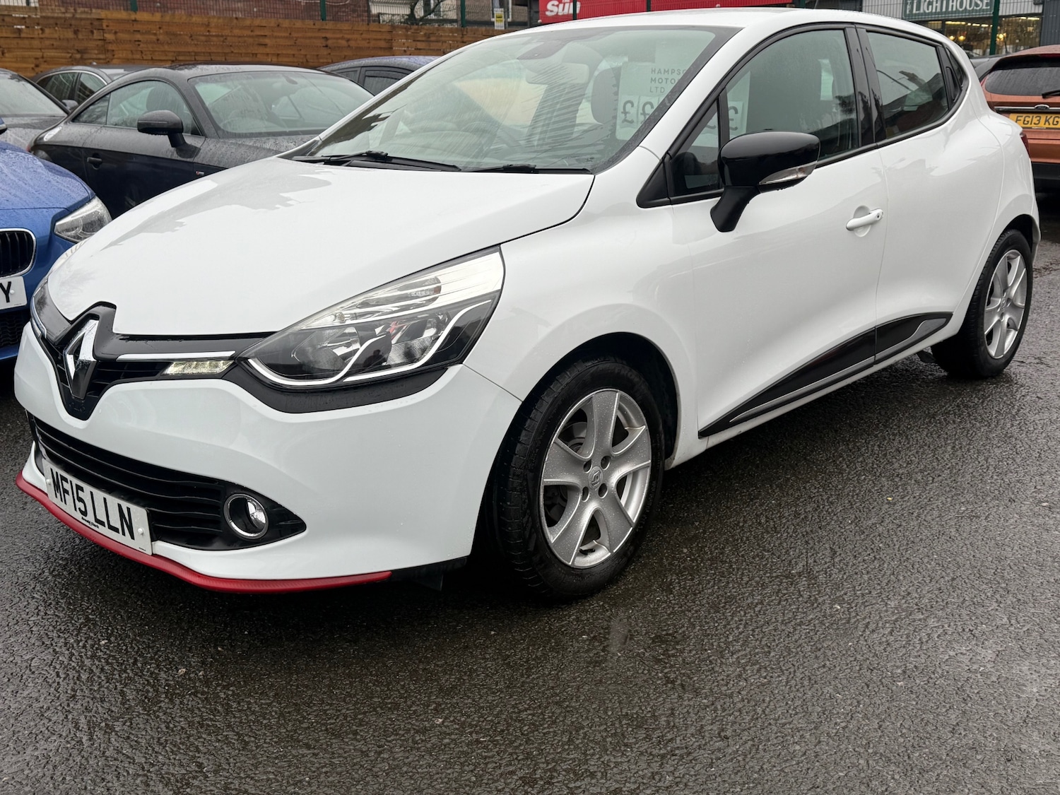 Used Renault Clio 2015 for sale - 77517588: Photo 10