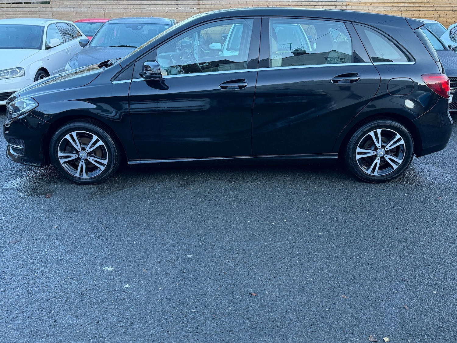 Used Mercedes-Benz B Class 2016 for sale - 76780087: Photo 12